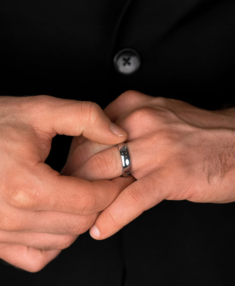 HOW TO MEASURE YOUR RING SIZE AT HOME (STEP-BY-STEP GUIDE)